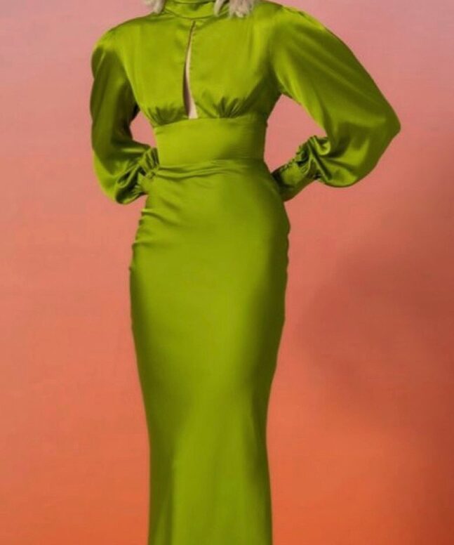 Alternative view of Dress 020