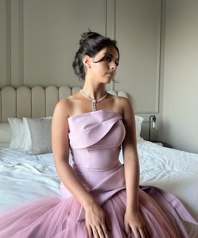 Alternative view of Dress 032