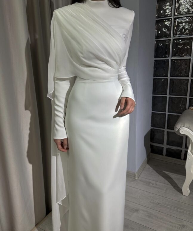 Alternative view of Dress 041