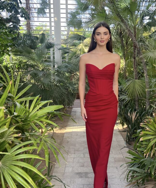 Alternative view of Dress 063