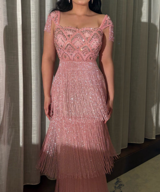 Alternative view of Dress 112